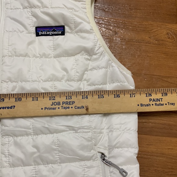 Patagonia Quilted Vest - Picture 4 of 7